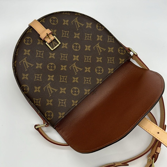 Louis Vuitton Monogram Chantilly Crossbody Bag - Picture 5 of 13